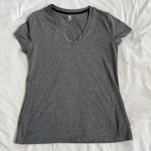 Champion performance vneck tee